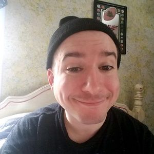 Meet your Posher, Eric